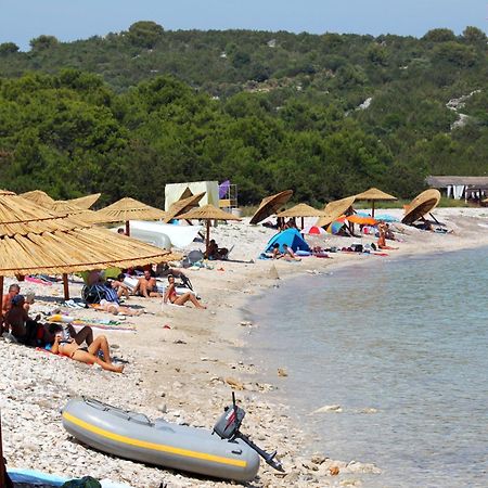 Apartments With A Parking Space Sali, Dugi Otok - 8154 Exterior foto